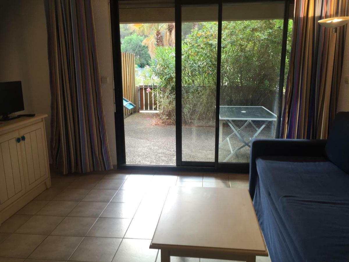 Les Appartements De La Marina ซานารี-ซูร์-แมร์ ภายนอก รูปภาพ